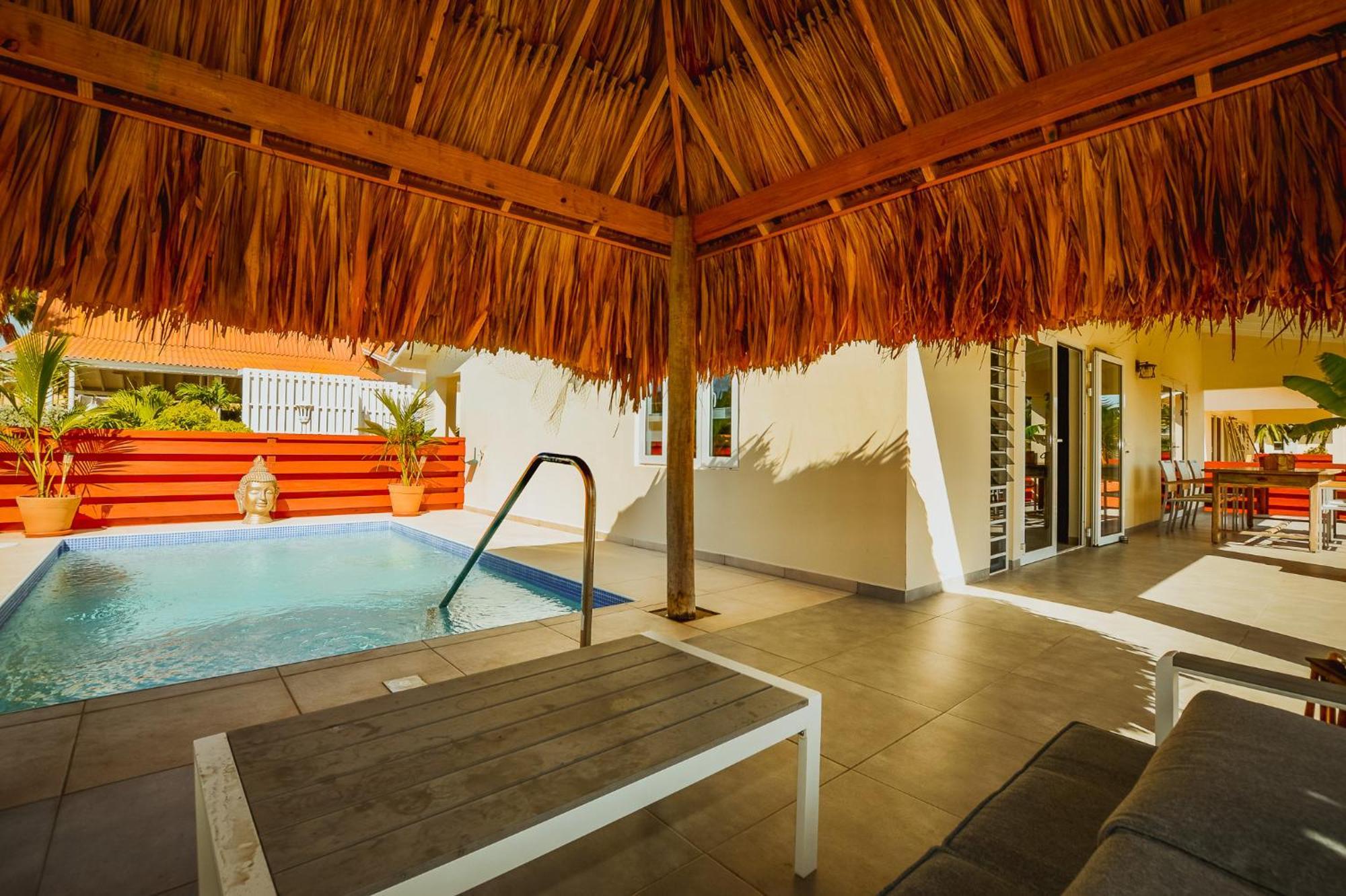 Santa Catharina Resort - Casa Samson Вилемстад Екстериор снимка
